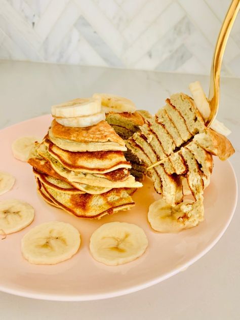 Easy Protein Pancakes Recipe - Blogilates Protein Pancakes Recipe, Easy Protein Pancakes, Healthy Pancake Recipes, Easy Protein, Banana Pancakes Recipe, Tasty Pancakes, Pancakes Healthy, Protein Pancakes, Banana Pancakes