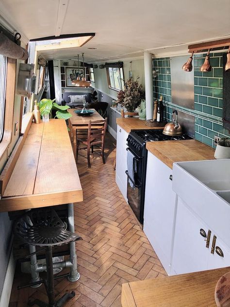 Boat Interior Remodel, Narrowboat Interiors Inspiration, Small Boat Interior Ideas, Narrow Boat Interior, House Boat Interior, Narrowboat Kitchen, Houseboat Decor, Narrow Boats For Sale, Barge Interior