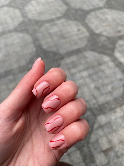 Red Nails With Stripes, Punk And Red Nails, Red Line Design Nails, Red Line Nail Designs, Red Lines Nails, Red Line Nails, Red Nude Nails, Nail Ideas Simple, Line Nail Designs