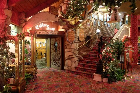 Cellar at Madonna Inn Inn Aesthetic Interior, Madonna Inn Aesthetic, Inn Aesthetic, Madonna Inn, Retro Interior Design, Dream Mansion, The Madonna, Retro Interior, House Room