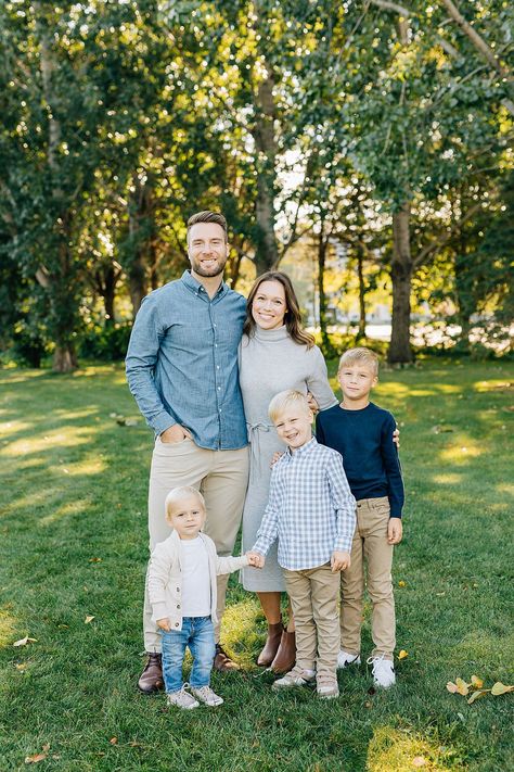 Dad, mom and three boys standing and smiling during family pictures with 3 boys. 3 Boys Family Pictures, 3 Boys Photoshoot Ideas, Family Photos With 3 Children, Family Photos 2 Boys, Family Photoshoot 3 Kids, 3 Kids Photoshoot Ideas, Family With 3 Kids, Family Of 5 Picture Ideas, Fall Photoshoot Family