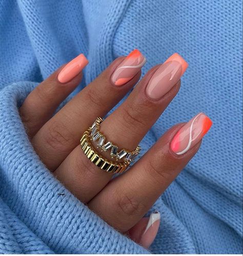 Holiday Acrylic Nails, Summer Gel Nails, Peach Nails, Colorful Nails, Summery Nails, Cute Summer Nails, Acrylic Nails Coffin Short, Pretty Acrylic Nails, Summer Nail