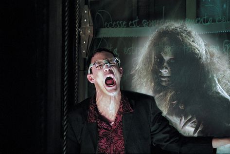 Thirteen Ghosts, Demonic Spirits, 13 Ghosts, Horror Movies On Netflix, Matthew Lillard, House On Haunted Hill, Netflix Horror, Ghost Movies, Best Horror Movies