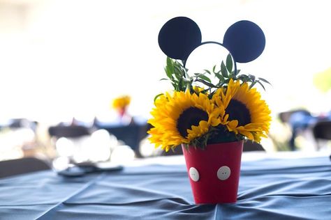 Mickey Mouse Party Centerpieces, Mickey Mouse Clubhouse Table Decorations, Mickey Birthday Centerpiece, Mickie Mouse Centerpiece, Mickey Mouse Birthday Centerpieces, Mickey Centerpiece Ideas, Mickey Mouse Centerpiece Ideas, Mickey Mouse Flower Arrangement, Diy Mickey Mouse Centerpieces 1st Birthdays