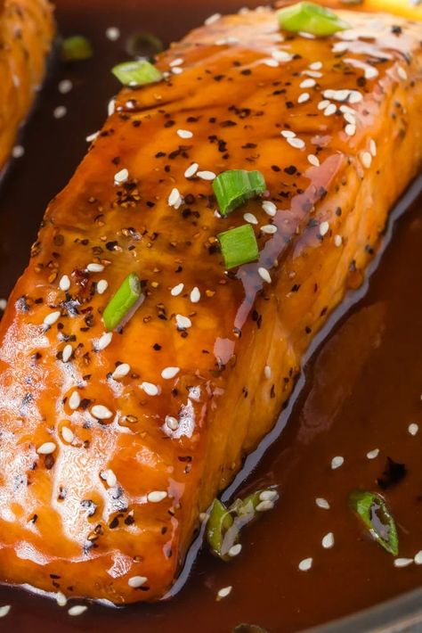 Sticky Bourbon Glazed Salmon 1 Salmon Recipes Bourbon Glaze, Bourbon Salmon Recipes Baked, Honey Bourbon Glazed Salmon, Bourbon Salmon Recipes, Salmon Dinners, Bourbon Salmon, Pescatarian Lifestyle, Bourbon Glazed Salmon, Salmon Recipes Oven