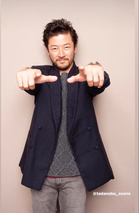 Tadanobu Asano, Men Mood Board, Hiroyuki Sanada, Japanese Cinema, Men Boys, Asian Men, Personalities, New Style, Beautiful People