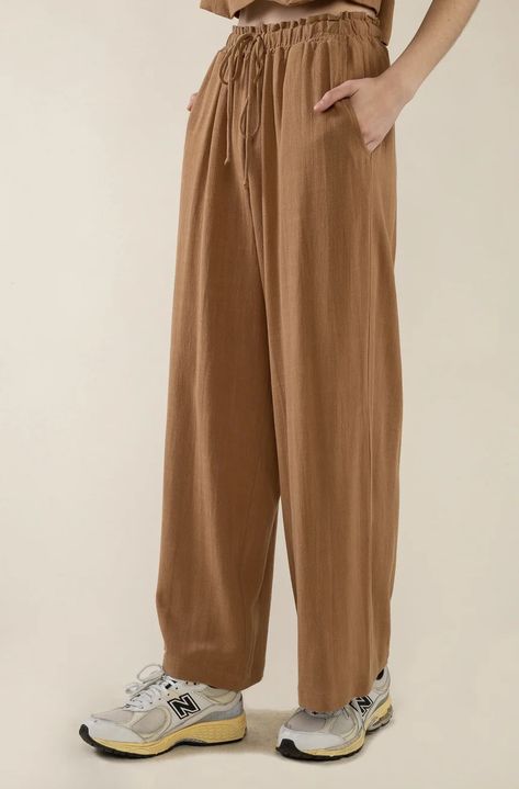 Clothing – New Origin Shop LLC Tan Linen Pants, Close Instagram, Perfect Pant, Wholesale Gifts, Kids Outerwear, Beauty Sale, Lifestyle Shop, Linen Pants, Sale House