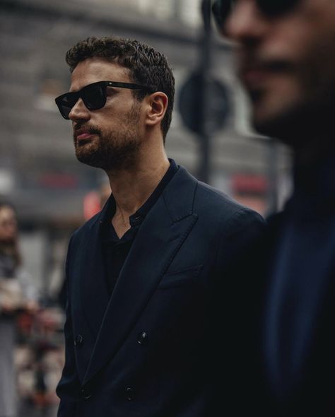 Theo James Style, Theo James Aesthetic, 2025 Haircut, James Theo, Theodore James, Mens Hairstyles Medium, Dear Crush, Man Crush Everyday, Theo James