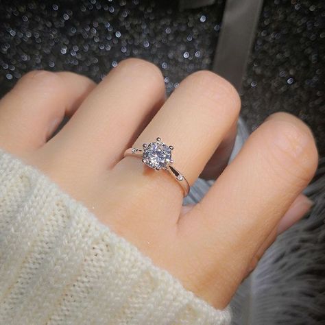 Jika saja uang bukan menjadi sebuah hal yang sangat penting di dunia … #fanfiction #Fanfiction #amreading #books #wattpad Korean Engagement Rings, Foto Cincin Aesthetic, Cincin Aesthetic Korea, Korean Engagement Ring, Unique Wedding Jewelry, Pretty Jewelry Necklaces, Future Engagement Rings, Fancy Jewellery Designs, Fancy Rings