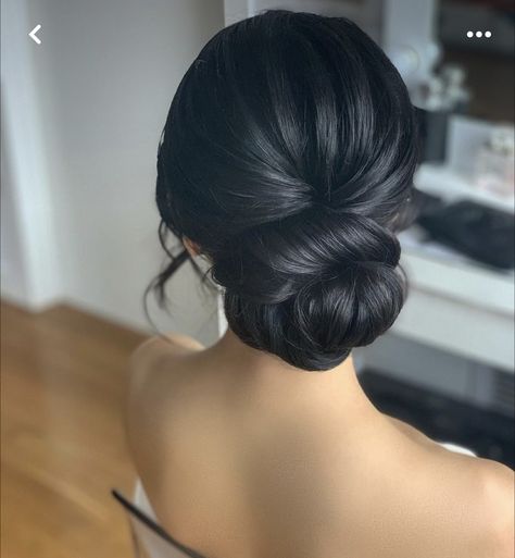 Low Bun Wedding Hair, Bride Hairstyles Updo, Asian Bridal Hair, Wedding Hair Up, High Wycombe, Bridal Hair Buns, Bridal Hair Inspiration, Bridal Hair Updo, Wedding Hair Inspiration