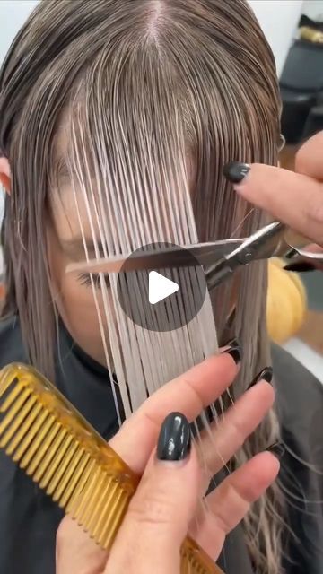 Braids Short, Brunette Pixie, Κούρεμα Bob, Layered Haircuts For Women, Styles Braids, Easy Hair Cuts, How To Cut Your Own Hair, Shaggy Haircuts, Growing Out Short Hair Styles