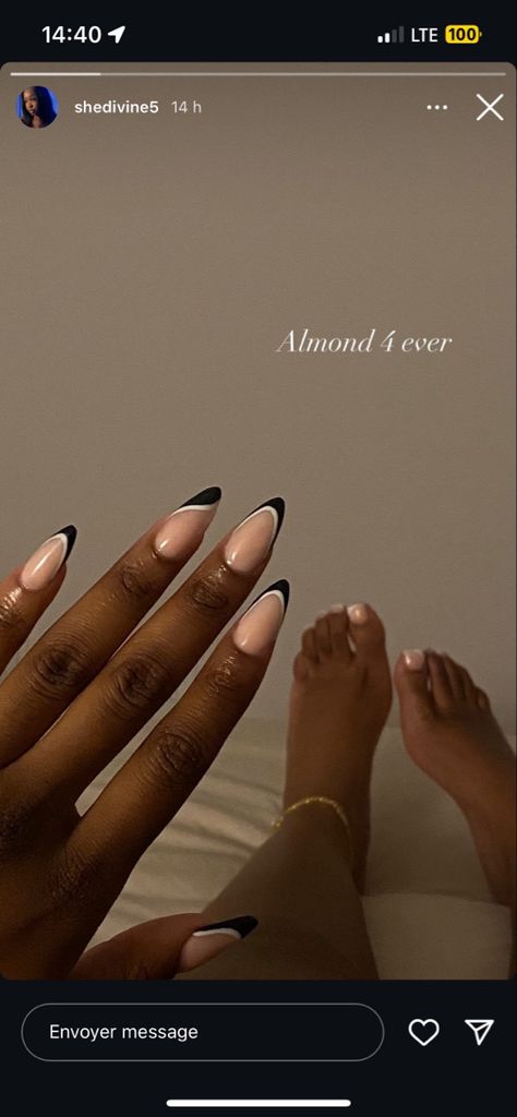 Almond Nails White And Black, Black French Manicure Designs, Almond Nails White Design, Almond French Tip Acrylic Nails, Black Almond French Tip, Almond Black French Tip Nails, Almond Nails French Tip Design, Black French Tip Nails Almond, Almond Nails Black Women