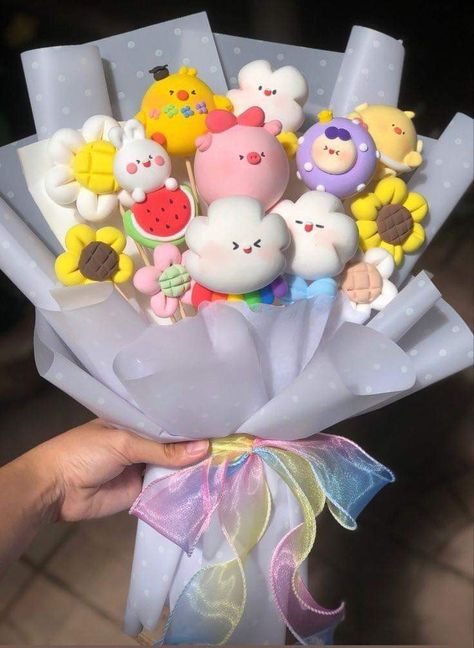 Clay Flower Bouquet, Clay Projects Kids, Clay Bouquet, Easy Perler Bead Patterns, Bestie Birthday, Light Clay, Diy Gift Card, Tanah Liat, Clay Diy Projects