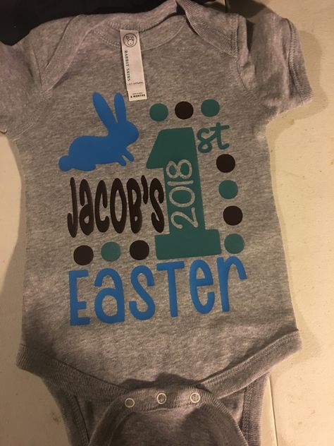 My First Easter Onesie, Easter Onesie, Cricket Projects, Easter Bunny Cake, My First Easter, Bunny Cake, Cricut Designs, Baby Easter, Easter Shirt