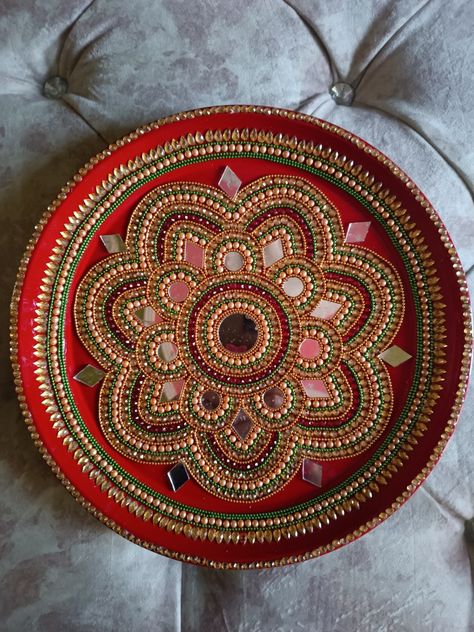 DM for order Pooja Thali Decoration Ideas, Wedding Thali, Thali Cover, Thali Designs, Rangoli Decoration, Arti Thali Decoration, Canvas Art Easy, Kalash Decoration, Arti Thali