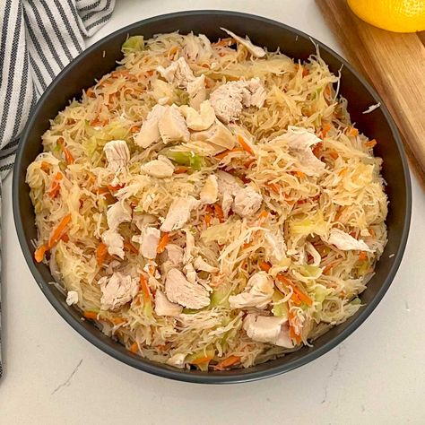 Chicken Pancit Quick And Easy Pancit, Chicken Pancit Recipe, Chicken Pancit, Pancit Habhab Recipe, Protein In Chicken, Filipino Pancit Bihon Recipe, Pancit Bihon With Shrimp, Authentic Pancit Bihon Recipe Filipino, Pancit Recipe