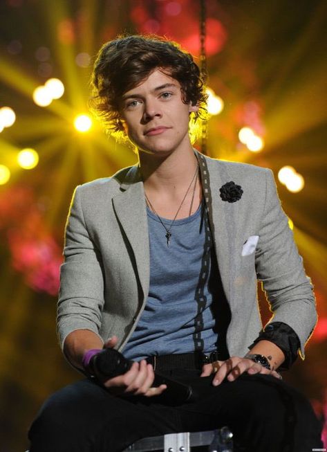 Harry Styles 2011, Harry Styles Hot, Harry Style, Harry Styles Imagines, Harry Styles Photos, One Direction Harry Styles, Mr Style, One Direction Harry, Treat People With Kindness