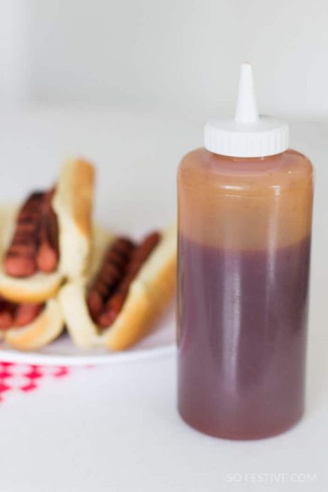 Hot Dog Sauce Recipe (JDawg's Copycat Recipe) - So Festive! Best Hot Dog Sauce Recipe, Recipes Hot Dogs, Food Truck Recipes, Hot Dog Chili Sauce Recipe, Hot Dog Sauce Recipe, Hot Dog Chili Sauce, Hot Dog Sauce, Hot Dogs Recipes, Chili Sauce Recipe