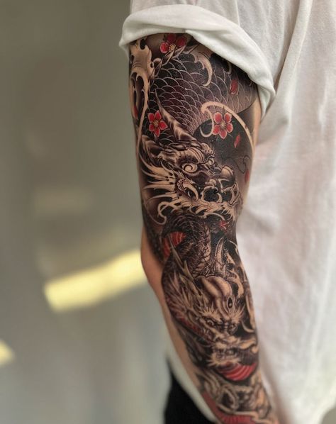 Realistic Dragon Tattoo For Men, Japanese Snake Sleeve Tattoo, Japanese Tattoo Sleeve Men, Japanese Dragon Tattoos For Men, Japanese Style Tattoo Sleeve, Japan Dragon Tattoo, Dragon Tattoo Full Sleeve, Water Dragon Tattoo, Dragon Shoulder Tattoo