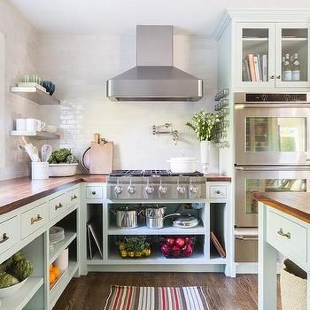 Kitchen Cabinets With No Doors, Kitchen With No Cabinets, Open Kitchen Cabinets, Recycled Kitchen, Open Kitchen Shelves, Open Cabinets, Green Cabinets, Kitchen Cabinet Doors, Up House