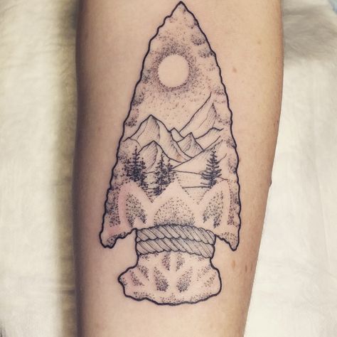 Little forearm arrowhead with mountains. Done by @dottedlines at pensandneedles tattoo. Indian Arrowhead Tattoo, Arrow Head Tattoos For Women, Appalachian Tattoo Ideas, Colorado Themed Tattoos, Arrowhead Tattoo Men, Arrowhead Tattoo For Women, Arrow Head Tattoo, Colorado Tattoo Ideas For Women, Colorado Tattoo Ideas