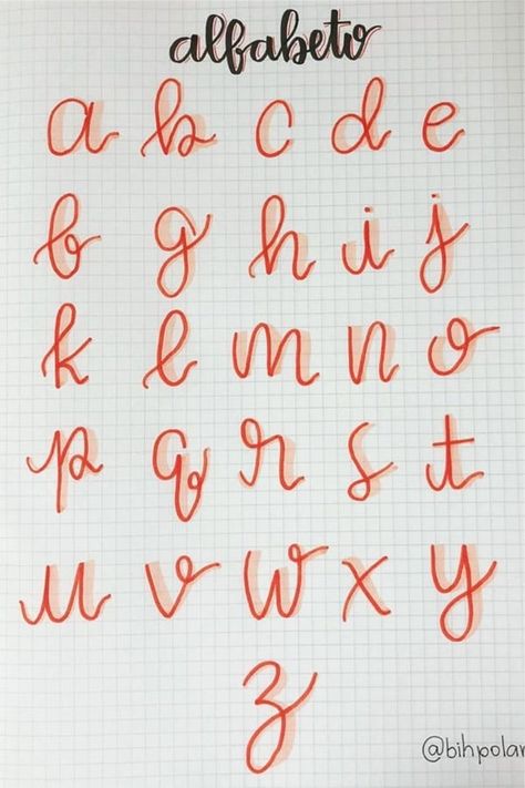 Whether you want to change up your header / title lettering or need a new bullet journal font, these awesome alphabet lettering ideas and spreads will give you the inspiration you need! #bujolettering #alphabet #fonts #bujofont #bulletjournal Calligraphy Ideas Alphabet, Title Font Ideas, Journal Font Ideas, Bullet Journal Fonts, Title Lettering, Alfabet Font, Bullet Journal Headers, Letter Fonts, Alphabet Lettering