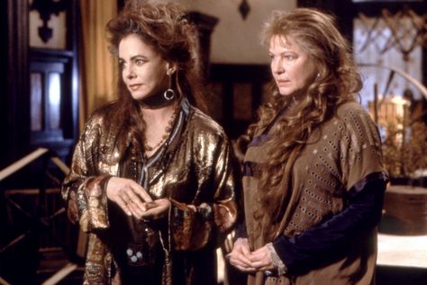 A 'Practical Magic' prequel series is being conjured up at HBO Max Griffin Dunne, Rules Of Magic, Practical Magic Movie, Practical Magic House, Dianne Wiest, Stockard Channing, Yennefer Of Vengerberg, Dinner And A Movie, Mary Sue