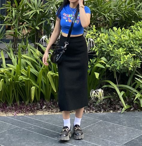 Maong Skirt Outfit, Casual Loafers Outfit, Maong Skirt, Outfit Long Skirt, Non Hijab, Simple Casual Outfits, Skirt Outfit Ideas, Korean Outfit Street Styles, Modesty Outfits