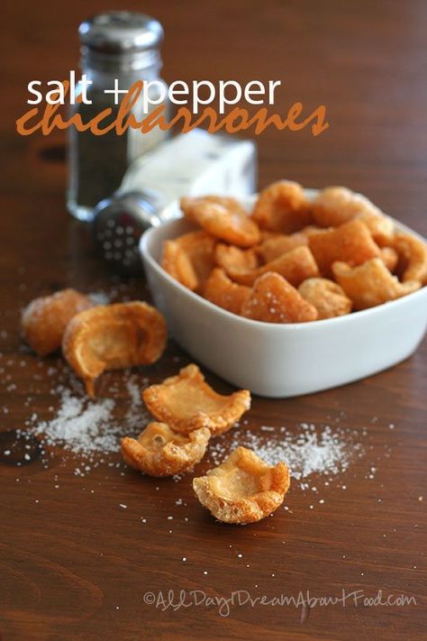 Homemade Chicharrones, Homemade Pork Rinds, Chicharrones Recipe, Healthy Pork, Coconut Flour Pancakes, Low Carb Appetizers, Carb Foods, Paleo Snacks, Pork Rinds