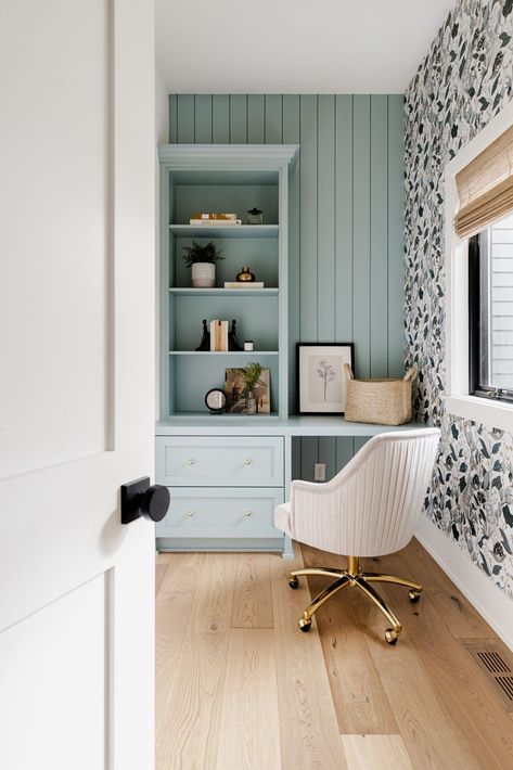 Wallpaper Over Paneling, Jkath Design, Blue Home Offices, Pocket Office, Construction House, Blue Office, Office Wallpaper, Neutral Paint Colors, Modern Color Palette