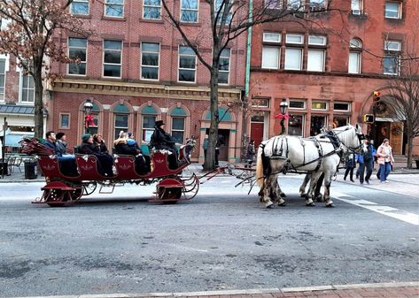 Bethlehem Pa Christmas, Things To Do In Christmas, Christmas City, Places Worth Visiting, Bethlehem Pa, Magical Things, Christmas Travel, Back Road, Bethlehem