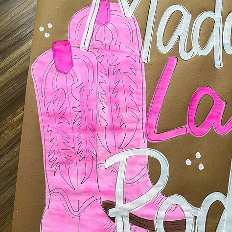 Last Rodeo Banner 🌟🩷🤩 #banner #banners #brownpaperbanner #paperbanner #lastrodeo #cowgirl Last Rodeo, Paper Banners, Brown Paper, Rodeo, Banners