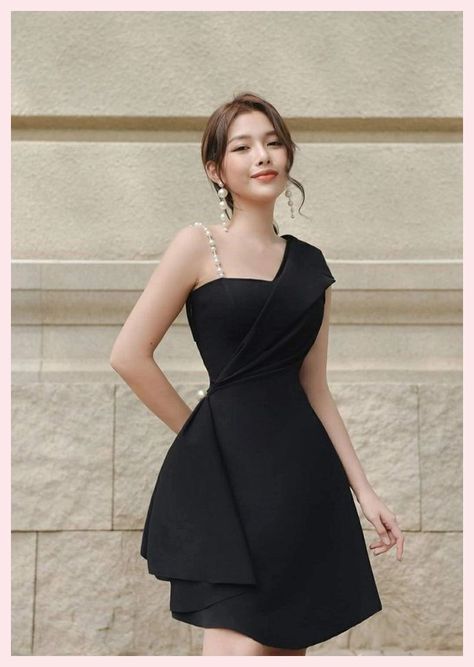 Korean Dress Elegant Short, Evening Dresses Short Classy, Evening Dresses For Weddings Classy, Black Dress Classy Short, Dress Classy Short, Short Dresses Classy, Black Dress Classy, Party Dress Classy, Black Dresses Classy