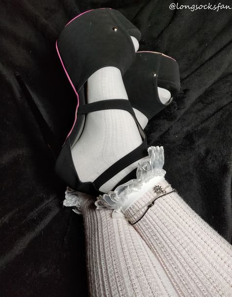 Cute pink over the knee socks with frilly white socks Heels And Socks, Cable Knit Socks, Nylons Heels, Socks And Heels, Over The Knee Socks, White Socks, Thigh High Socks, Shoe Fits, Socks And Sandals