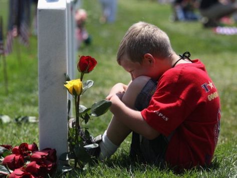 . Military Kids, National Cemetery, Support Our Troops, Picture Story, Military Heroes, Real Hero, American Heroes, God Bless America, Way Of Life