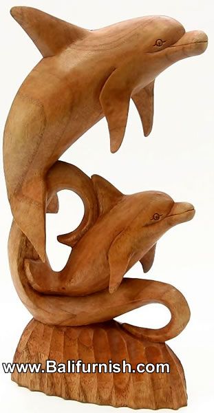 Whale Carving, Wood Whale, Dolphin Sculpture, Wooden Fish, Chip Carving, Tree Carving, Wood Carving Designs, Chainsaw Carving, Wood Carving Patterns