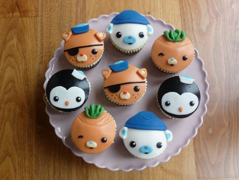 https://flic.kr/p/aja6PS | Octonauts Cupcakes | Octonauts Cupcakes: Captain Barnacles, Kwazii, Peso and Tunip. Made for an Octonauts mad 5 year old.  These were great fun to do but took ages!  www.blossomcakesandbakes.co.uk www.facebook.com/blossomcakesandbakes Octonauts Cupcakes, Octonauts Cake, Octonauts Birthday Party, Octonauts Party, Childrens Birthday Cakes, Cute Cupcakes, Birthday Themes, Occasion Cakes, Third Birthday