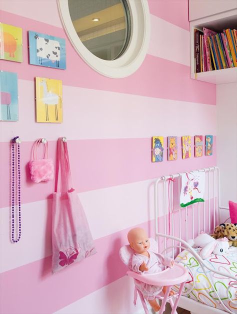 striped walls in kids' room Striped Walls Vertical, Striped Bedroom, Kids Room Deco, Shared Girls Room, Colorful Kids Room, Striped Walls, Girly Room, Toddler Rooms, Toddler Bedrooms