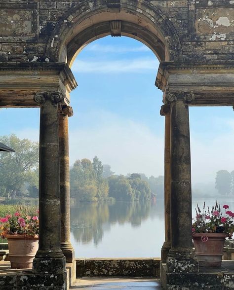 Tudor Village, Tudor Castle, Hever Castle, Castle Gardens, Modern Gothic, Kent England, Childhood Home, Castle Garden, Church Of England