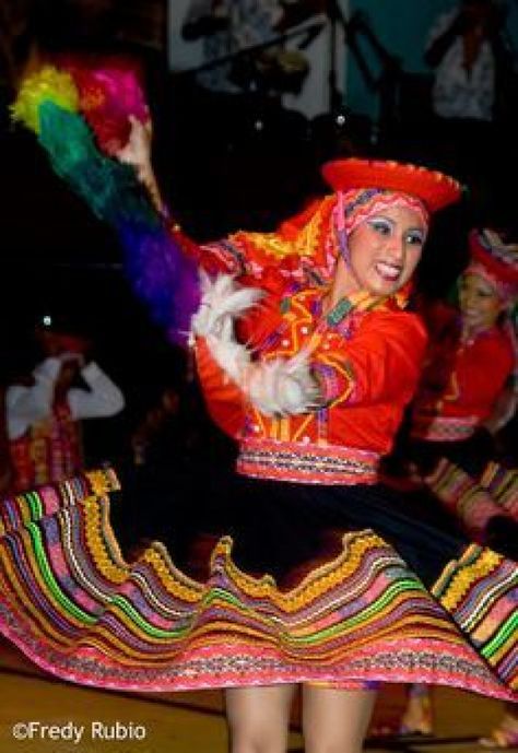 Peruvian Dress, Peruvian Clothing, Peruvian Textiles, Cusco Peru, T Dress, Dancing In The Rain, Beautiful Soul, Ethnic Fashion, Dance Costumes