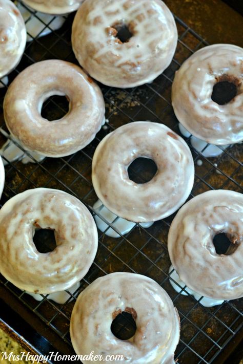 Best Ever Baked Glazed Chocolate Donuts Homemade Doughnut Recipe, Blueberry Doughnuts, Baked Doughnut Recipes, Mrs Happy Homemaker, Pancake Mix Recipe, Homemade Doughnuts, Baked Donut Recipes, Blueberry Lemon Cake, Doughnut Cake