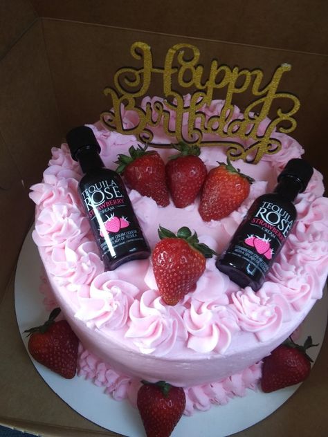 Tequila Rose Cake Ideas, Rose Wine Cake, Wine Cake Ideas Birthday, Tequila Rose Cake, Wine Cakes, Alcohol Cakes, Liquor Cakes, Alcohol Birthday Cake, Chanel Birthday Cake