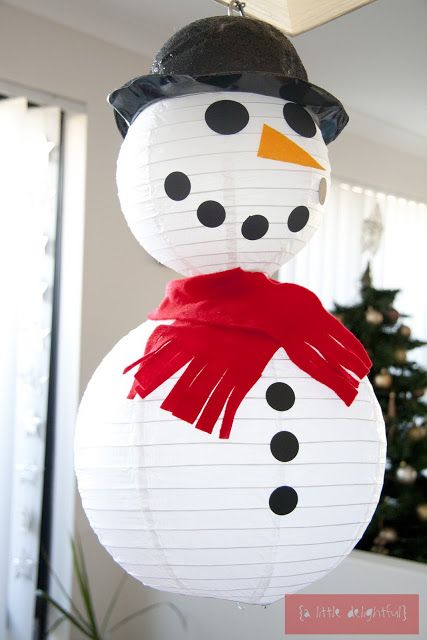 40 Quick and Cheap Christmas Craft Ideas for Kids | Daily source for inspiration and fresh ideas on Architecture, Art and Design Snowman Competition, Lantern Snowman, Indoor Snowman, Christmas In Heaven Lantern, Cheap Christmas Crafts, Diy Snowman Decorations, Thanksgiving Crafts For Toddlers, Diy Schneemann, Creative Christmas Crafts