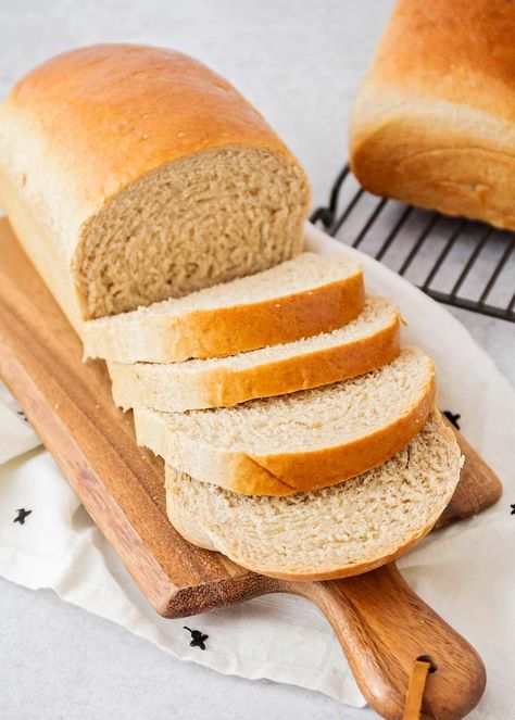 Best Ever Cake, Easy Pie Dough, Easy White Bread Recipe, Homemade Whole Wheat Bread, Homemade Crackers Recipe, Make Homemade Bread, Best Homemade Bread Recipe, Wheat Bread Recipe, Homemade Sandwich