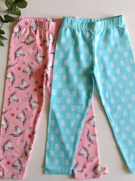 Quick Tutorial: Sewing Baby Leggings - Sew Crafty Me Diy Baby Leggings, Tutorial Sewing, Basic Tools, Baby Leggings, Girls Leggings, Sewing Project, 4 Kids, Sewing Tutorials, Sewing Projects