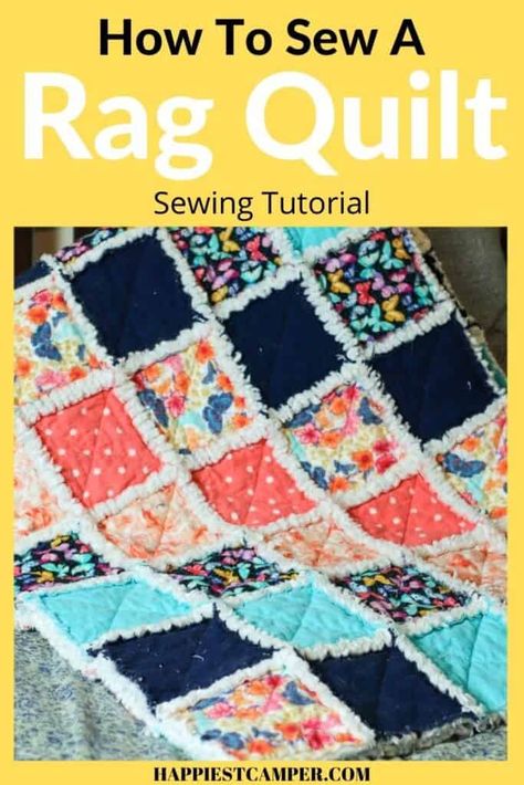 Diy Rag Quilt, Rag Quilt Patterns Easy, Crochet Quilt Tutorial, Rag Quilt Instructions, Beginner Blanket, Beginner Quilt Tutorial, Flannel Rag Quilts, Beginner Quilting, Rag Quilt Tutorial