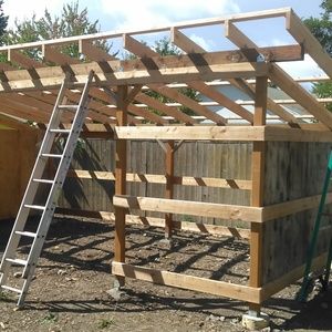 Tractor / Wood shed - RYOBI Nation Projects Tractor Shed Ideas How To Build, Tractor Shed Ideas, Tractor Shed, Cattle Corrals, Pole Barn Plans, Firewood Racks, Building A Pole Barn, Loafing Shed, Diy Storage Shed