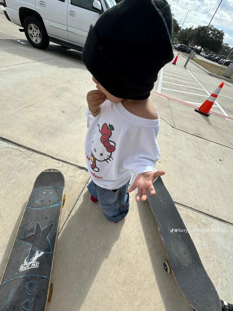 Baby Fever Pictures, Grunge Kids, Skater Kids, Baby Fits, Better Style, Stylish Kids, Really Cute Outfits, Cool Baby Stuff