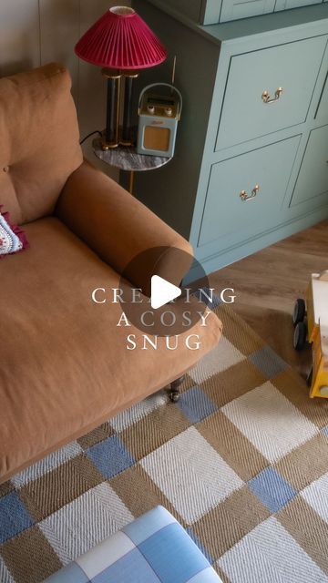 Alice Gaskell on Instagram: "ad @arloandjacob have kindly given me a personal discount code to share with you - please dm me if you’re interested in any of their pieces and I’ll send it over! Our new snug area features their Henry Sofa in Scandi Linen Earth and Gertrude Armchair in Velvet Dried Herb which I’ve selected from their beautiful range 🍂for our new kitchen snug! Working with my paint palette and @sandbergwallpaper the furniture and furnishings together have made a really cosy, comfortable and fun space for us to spend time with family and friends 🌟" Kitchen Sofa Area, Kitchen Snug, Henry Sofa, Sofa Area, Spend Time With Family, Kitchen Sofa, Cosy Kitchen, Beautiful Range, Paint Palette