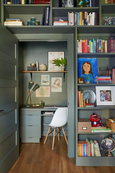 30 Reading Nook Ideas for the Ultimate Cozy Hideaway Reading Nook Ideas, Decorating Bookshelves, Closet Office, Small Bookshelf, Nook Ideas, Basement Storage, Bookshelf Styling, Organization Storage, Study Rooms